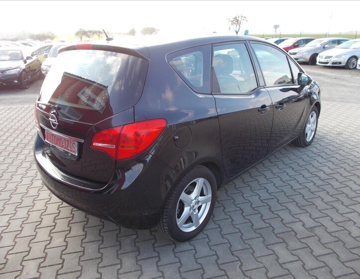 Opel Meriva 11