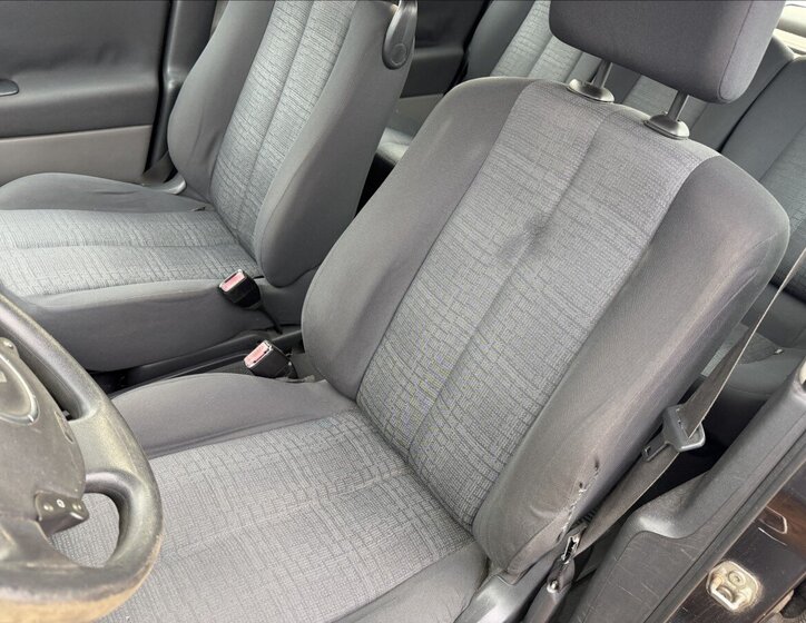 Renault Scénic Kombi 1,5 l 63 kw