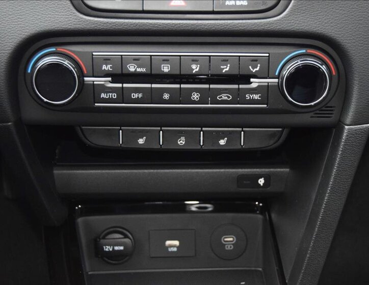 KIA XCeed SUV / Terénní 998,0 84 kw