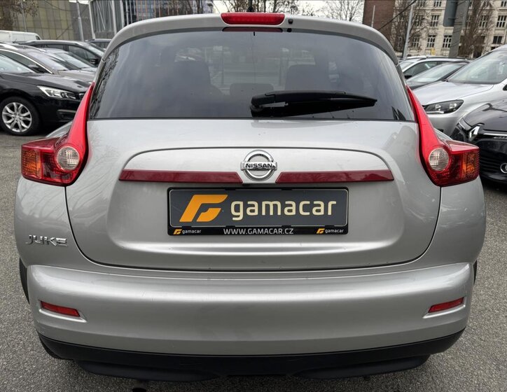 Nissan Juke Hatchback 1,6 l 86 kw