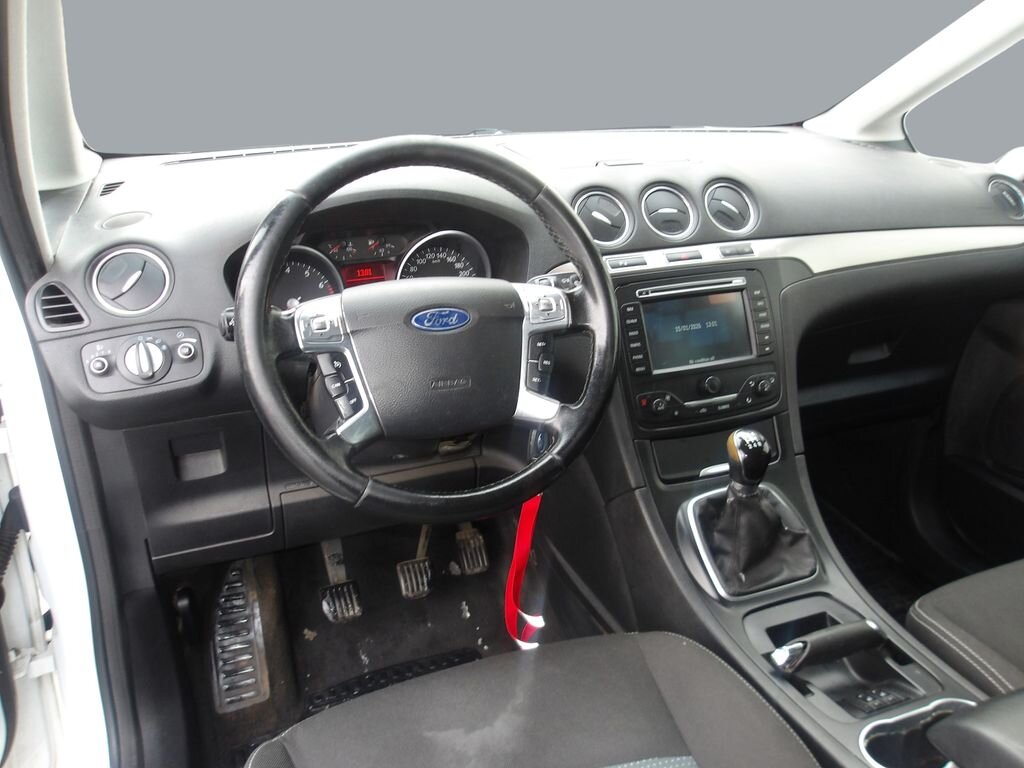 Ford Galaxy MPV 2,0 l 107 kw