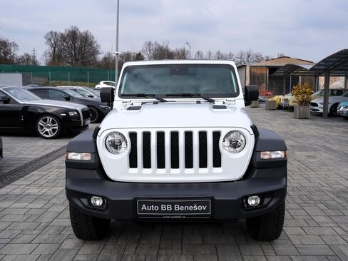 Jeep Wrangler SUV / Terénní 2,1 l 147 kw