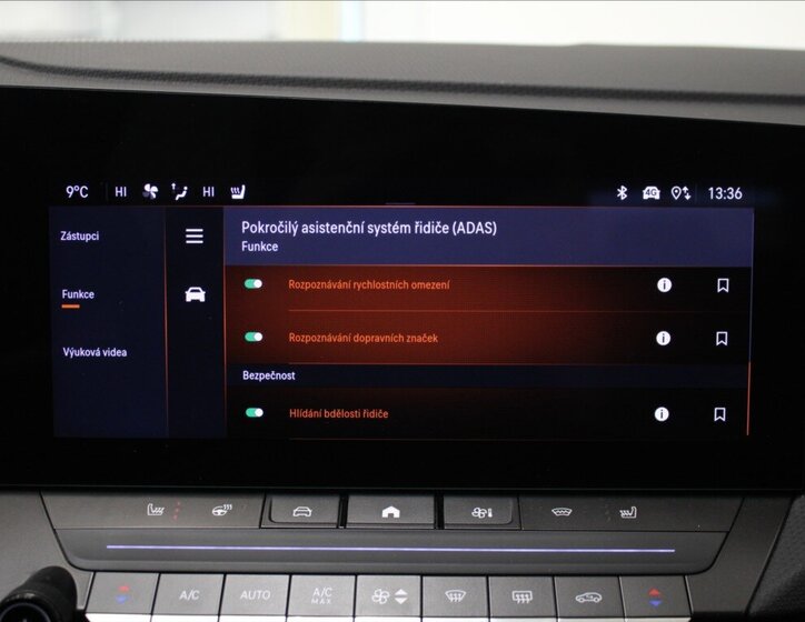 Opel Astra Kombi 1,2 l 96 kw