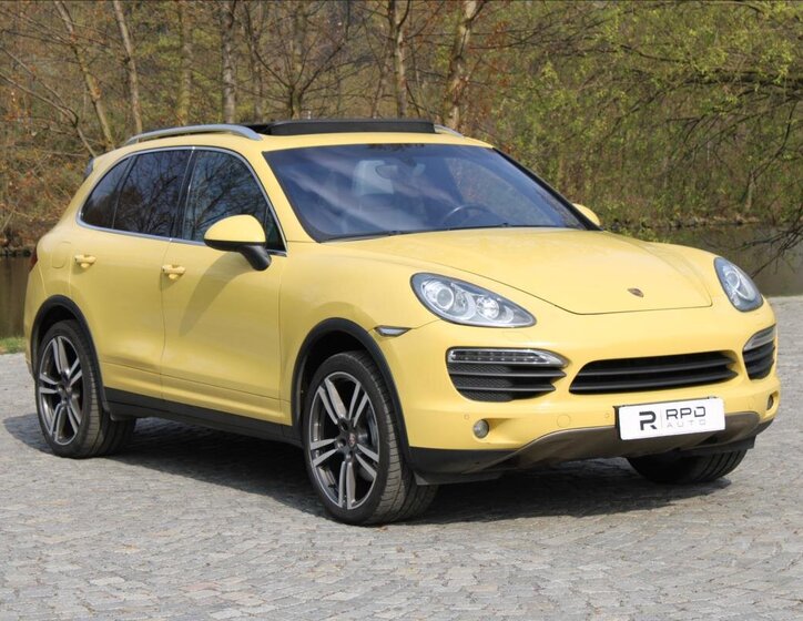 Porsche Cayenne SUV / Terénní 4,8 l 294 kw