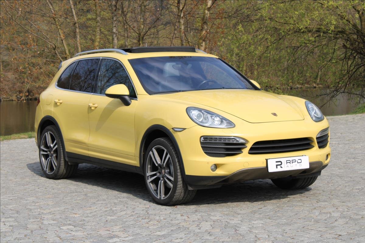 Porsche Cayenne SUV / Terénní 4,8 l 294 kw