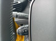 Peugeot 208 16