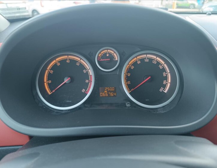 Opel Corsa Hatchback 1,2 l 59 kw