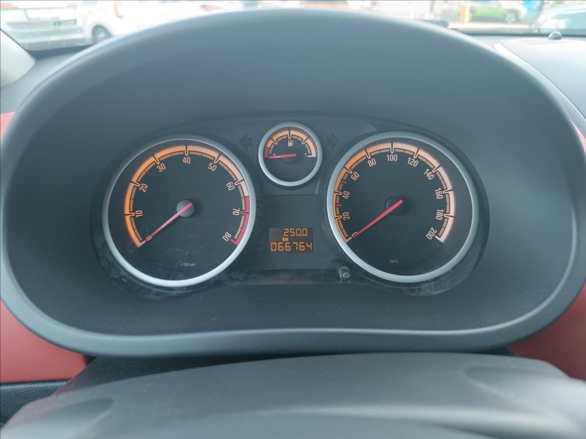 Opel Corsa Hatchback 1,2 l 59 kw