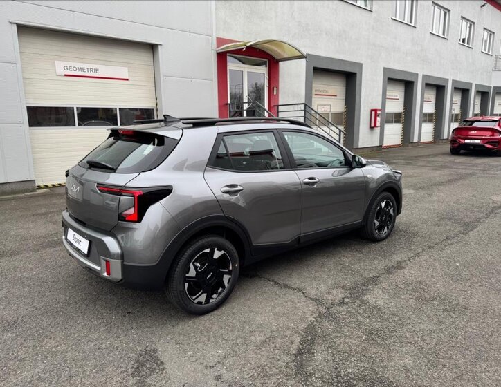 KIA Stonic Hatchback 998,0 74 kw