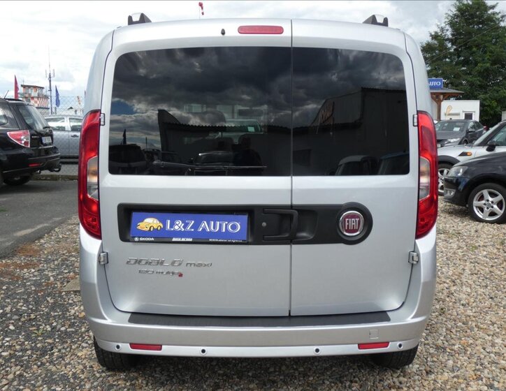 Fiat Dobló 5