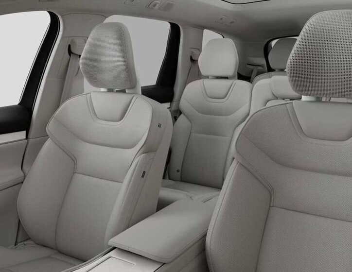 Volvo Ostatní SUV / Terénní 0,0 500 kw