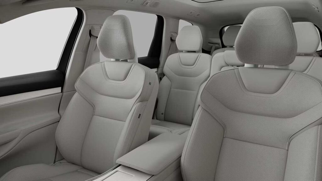 Volvo Ostatní SUV / Terénní 0,0 500 kw