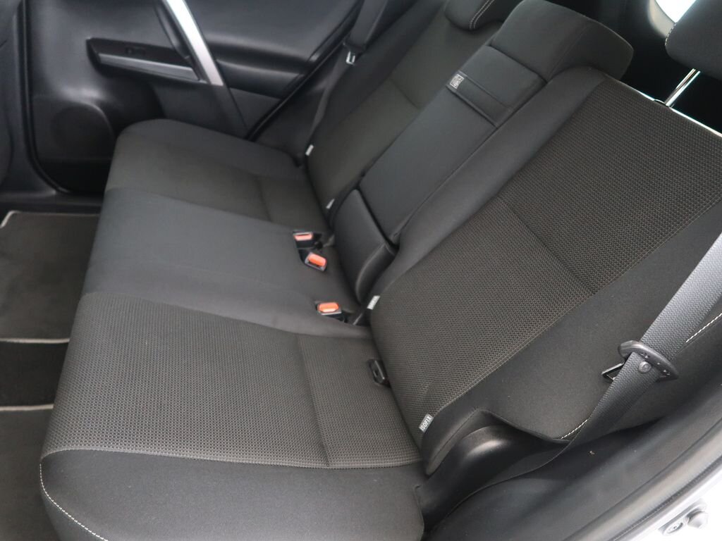 Toyota RAV4 SUV / Terénní 2,5 l 114 kw