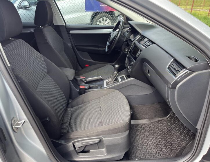 Škoda Octavia Kombi 1,6 l 77 kw