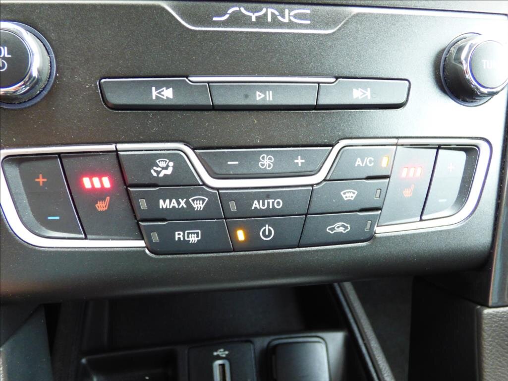 Ford Mondeo Kombi 2,0 l 110 kw