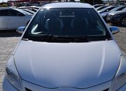 Toyota Yaris Hatchback 998,0 51 kw