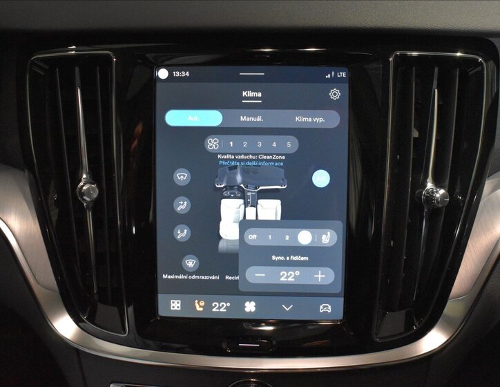 Volvo V60 Kombi 2,0 l 145 kw