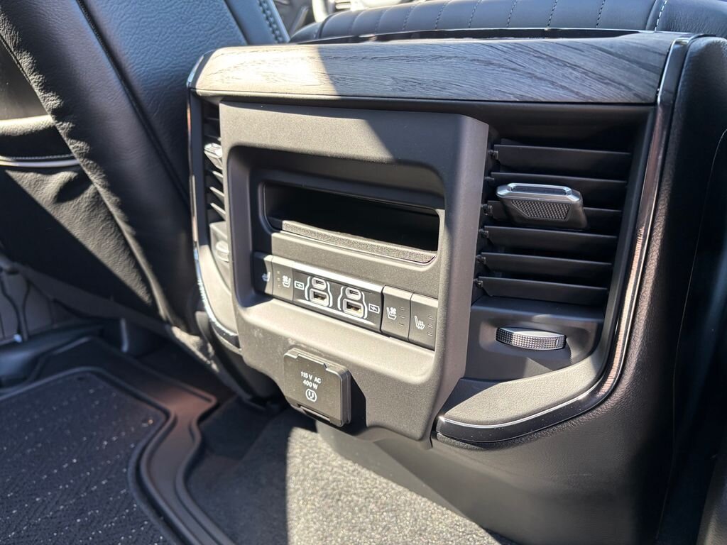 Dodge RAM Pick-up 3,0 l 403 kw