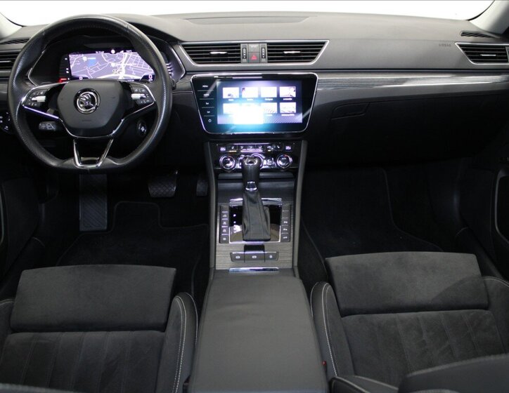 Škoda Superb Kombi 1,4 l 160 kw