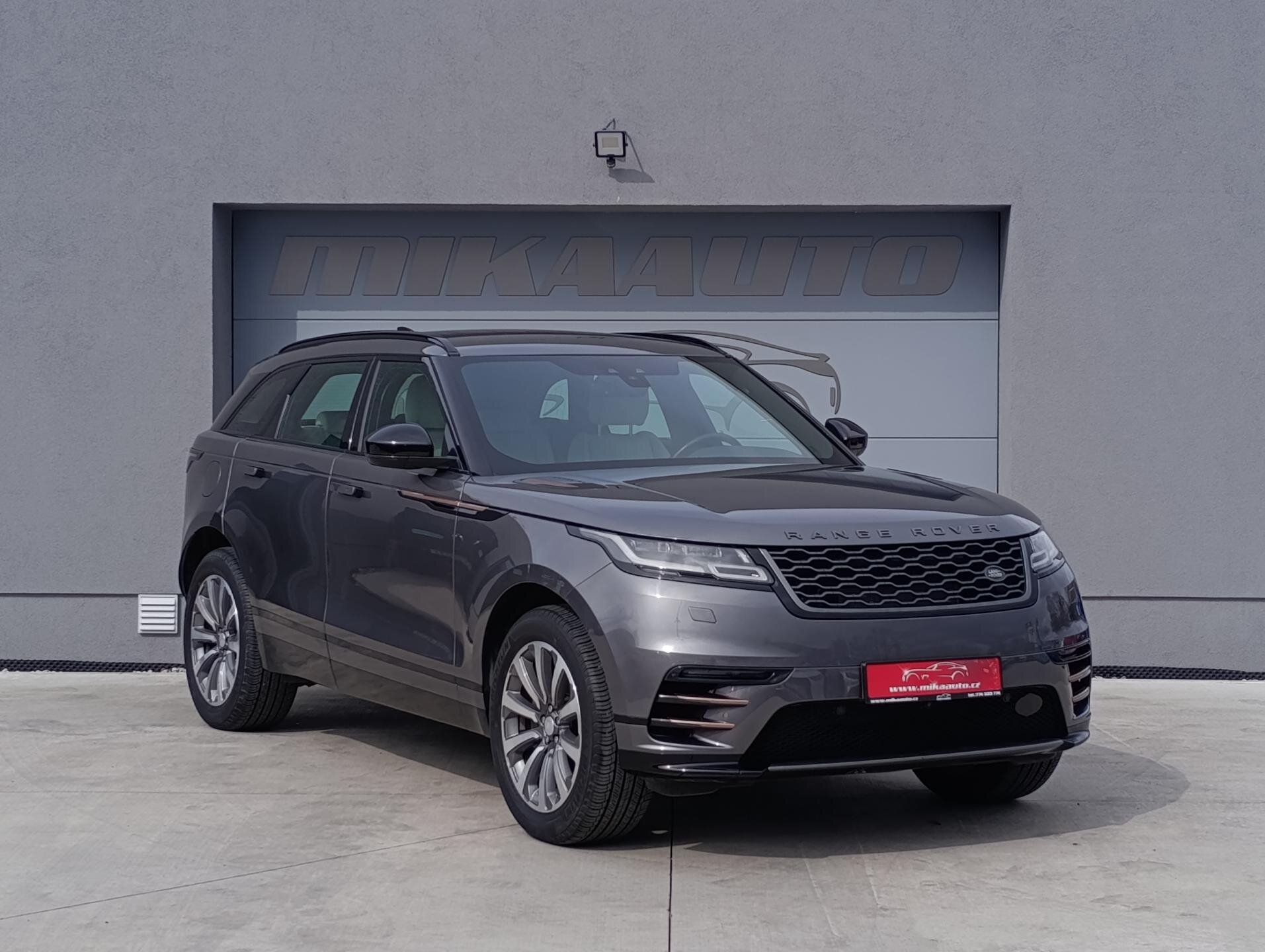 Land Rover Range Rover Velar SUV / Terénní 2,0 l 184 kw