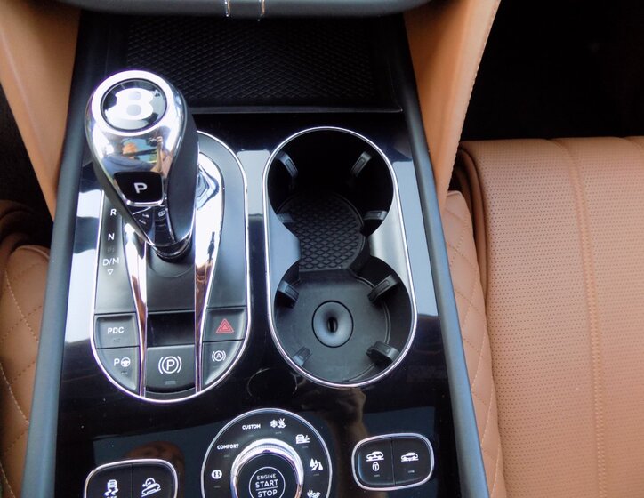 Bentley Bentayga 35