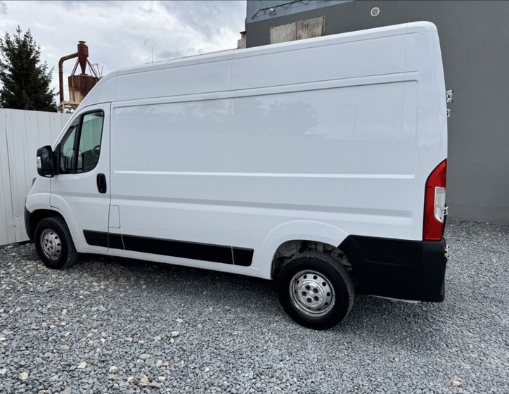 Peugeot Boxer Skříň 2,2 l 103 kw