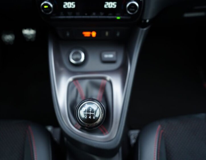 Toyota Ostatní Hatchback 1,6 l 192 kw