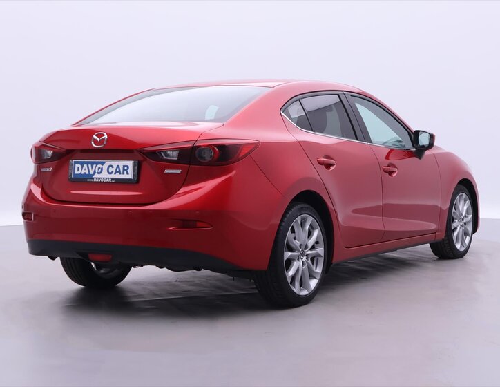 Mazda 3 7