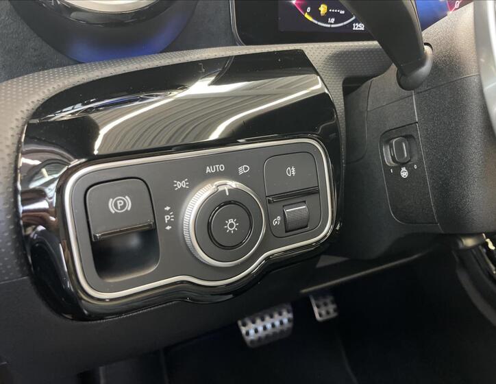 Mercedes-Benz Třídy A 11