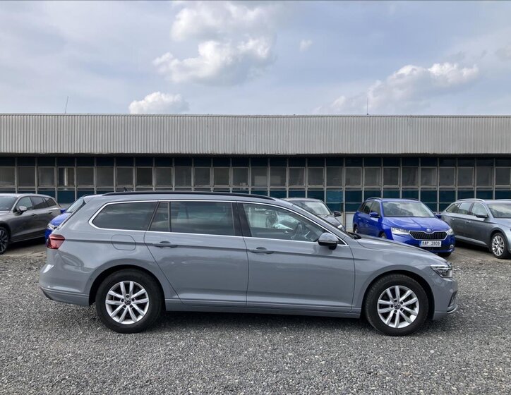 Volkswagen Passat Kombi 2,0 l 110 kw