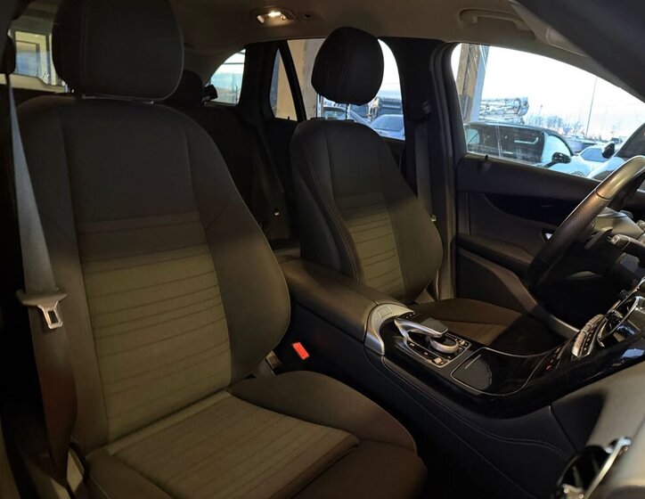 Mercedes-Benz GLC 20