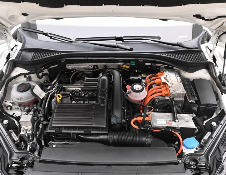 Škoda Superb Kombi 1,4 l 115 kw