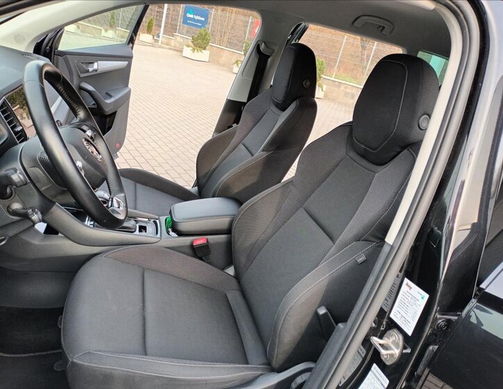 Škoda Karoq SUV / Terénní 1,5 l 110 kw