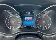 Mercedes-Benz Třídy V 17