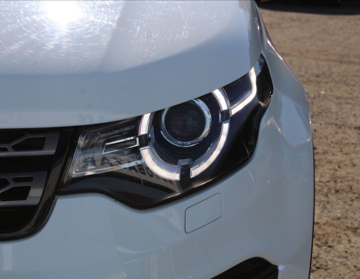 Land Rover Discovery Sport SUV / Terénní 2,0 l 110 kw