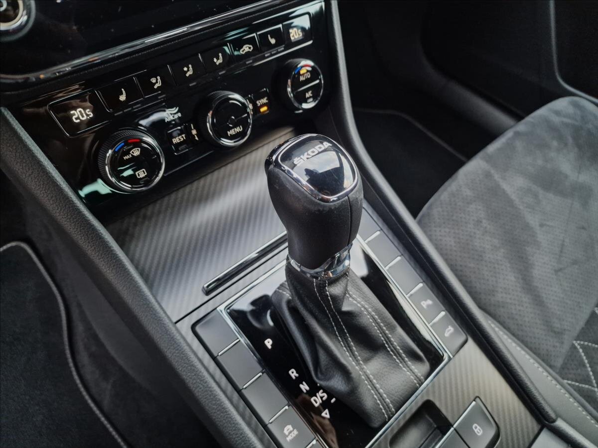 Škoda Superb Kombi 2,0 l 110 kw