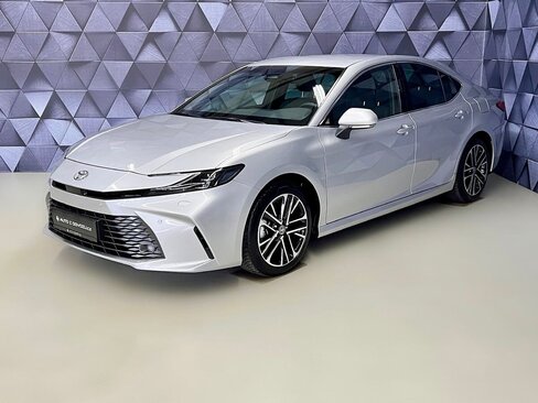 Toyota Camry Sedan / Limuzína 2,5 l 169 kw