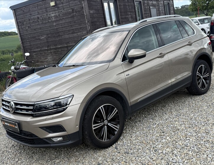 Volkswagen Tiguan 1