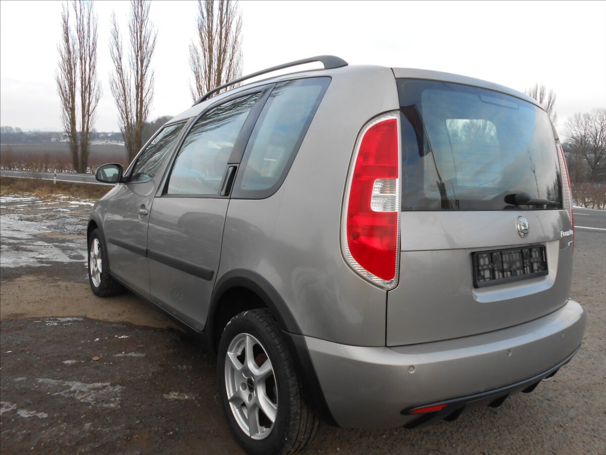Škoda Roomster Kombi 1,4 l 63 kw