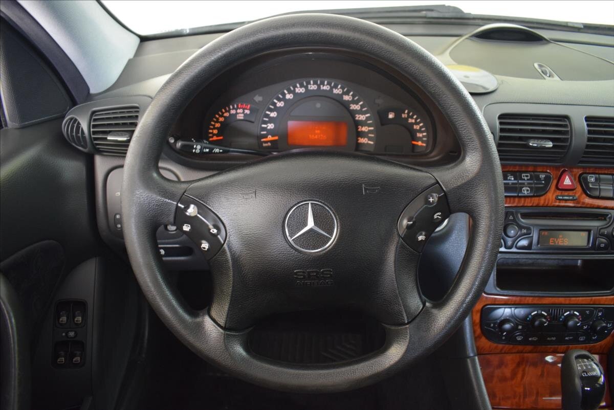 Mercedes-Benz Třídy C Kombi 1,8 l 105 kw