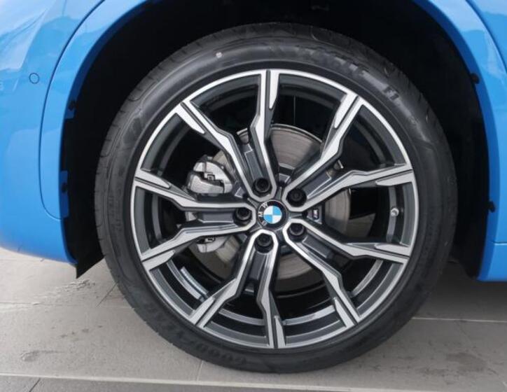 BMW X1 21