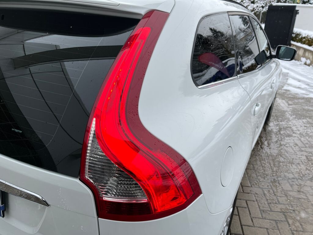 Volvo XC60 SUV 2,4 l 140 kw