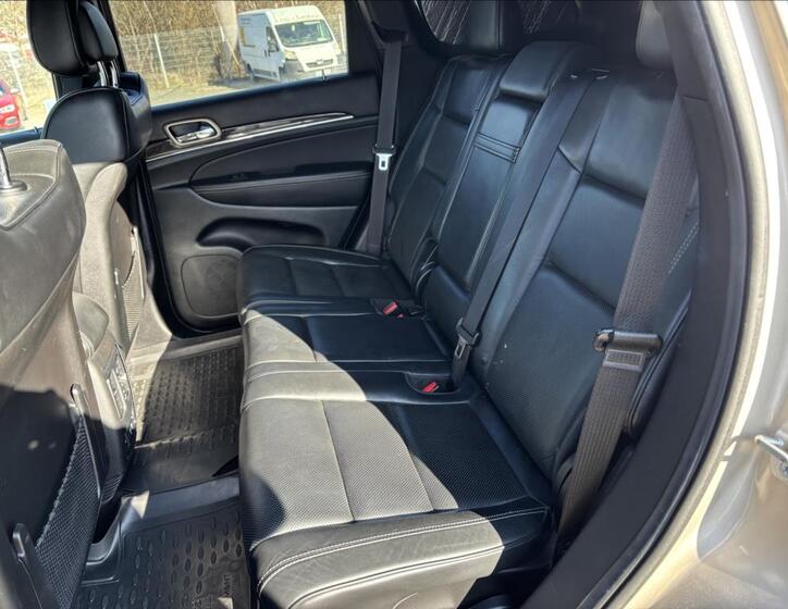 Jeep Grand Cherokee 7