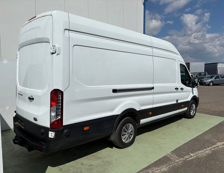 Ford Transit Skříň 2,0 l 77 kw