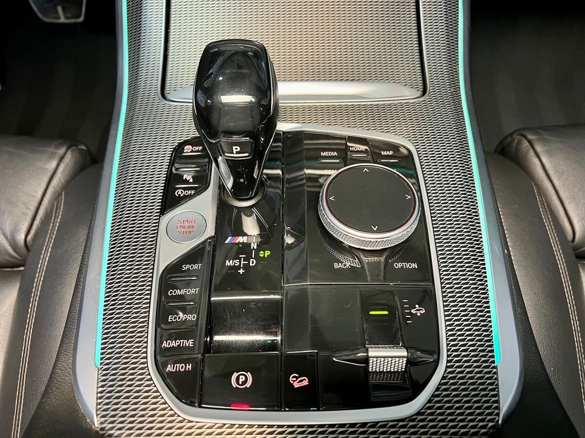 BMW X5 SUV / Terénní 4,4 l 457 kw