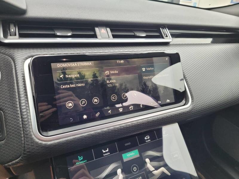 Land Rover Range Rover Velar SUV 3,0 l 221 kw