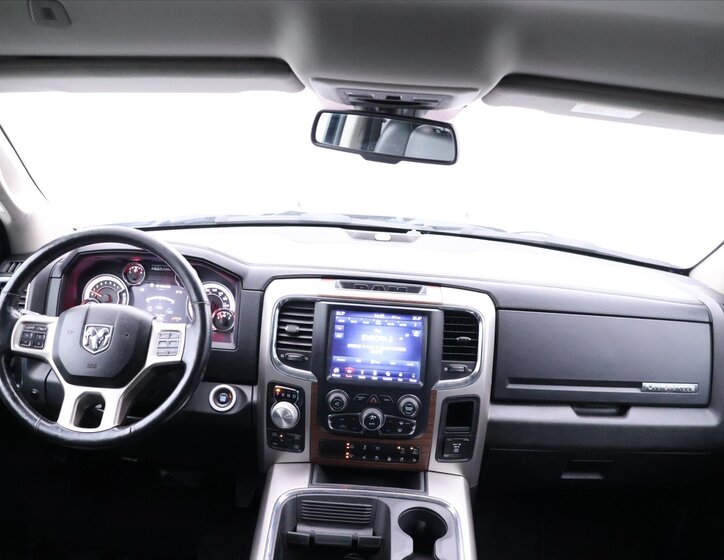 Dodge RAM Pick-up 5,7 l 295 kw