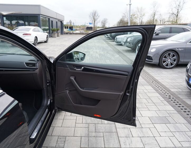 Škoda Superb Kombi 2,0 l 140 kw