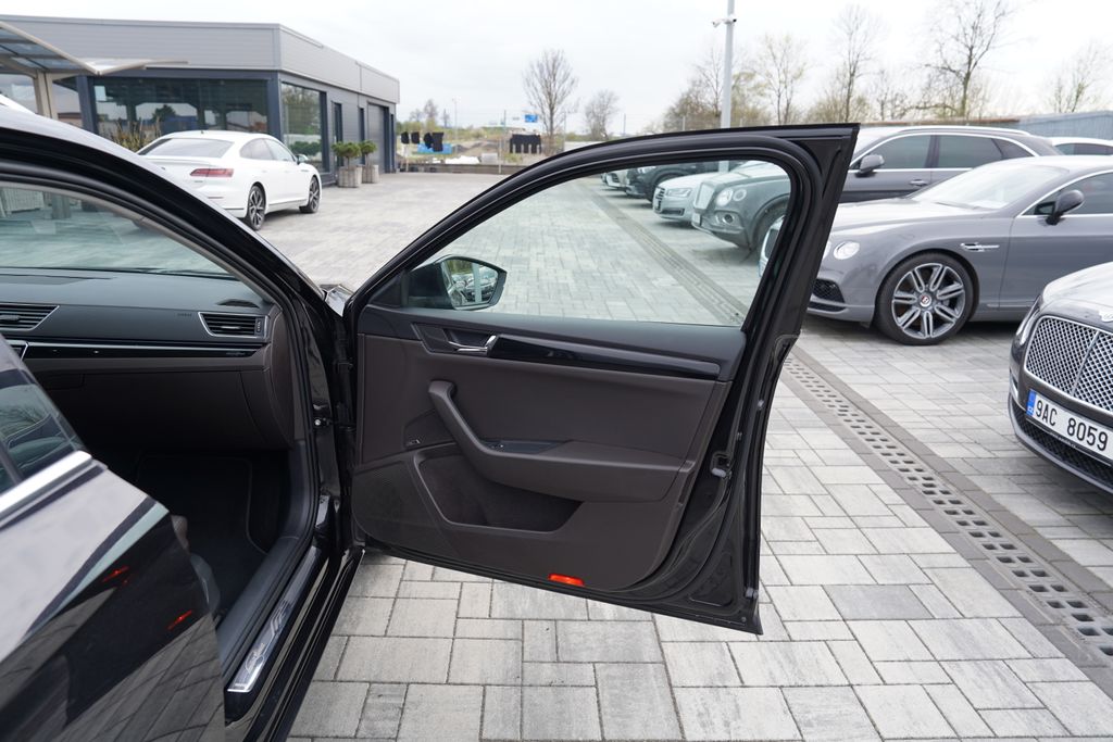 Škoda Superb Kombi 2,0 l 140 kw