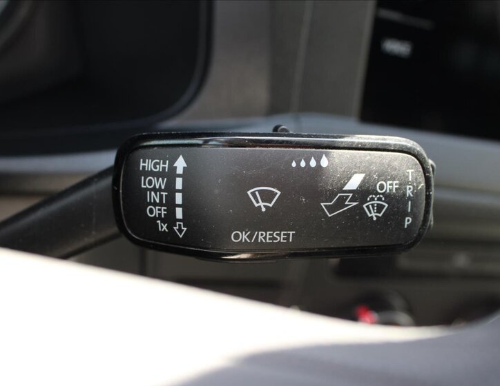 Volkswagen Transporter 18